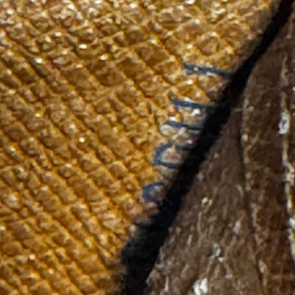 Louis Vuitton
Vintage 1996 Elise Wallet - Picture 15 of 15